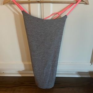 Lululemon top